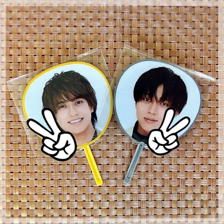 Amazon.co.jp: King & Prince キンプリ ミニうちわ : ホーム